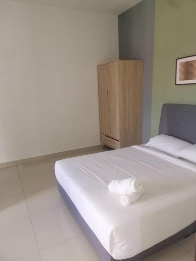 Johor Desaru Beach Bungalow Villas Kangkar Chemaran Екстериор снимка